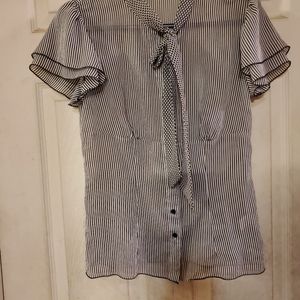 Beautiful apt.9. Women's Blouse. SMALL. Beige & Black.